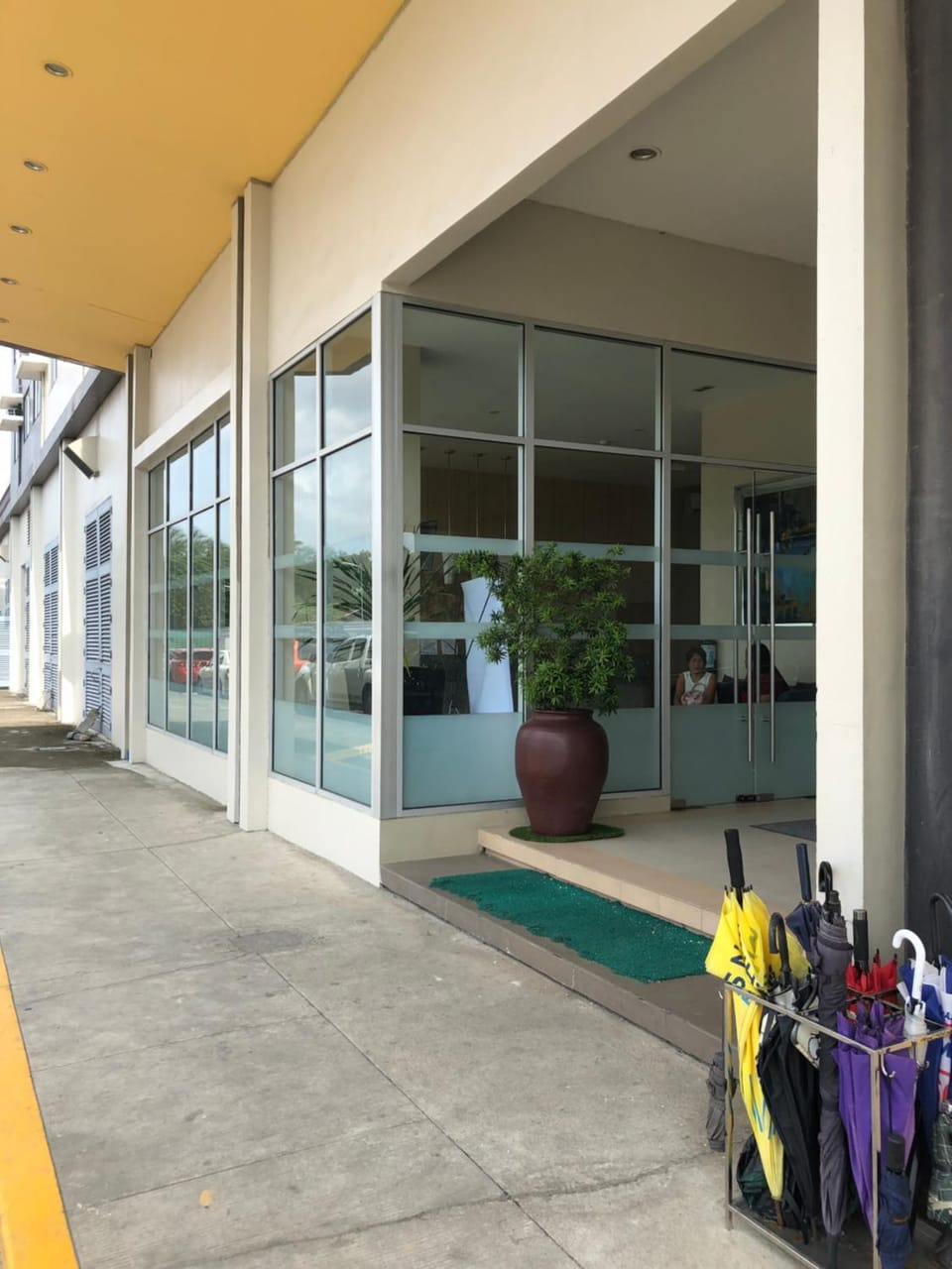 Property building, Facade/entrance