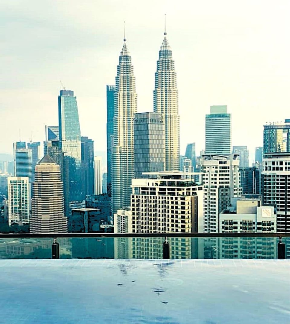 Property building, Day, Natural landscape, City view, Swimming pool