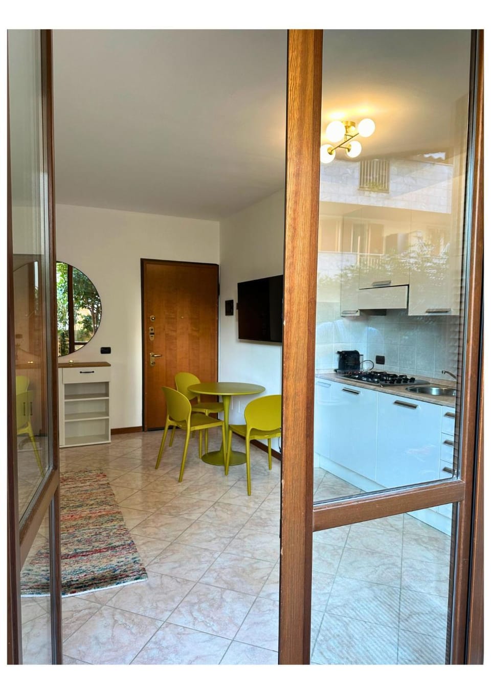 TV and multimedia, Living room, kitchen