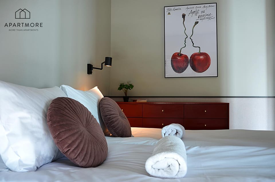 Bed, Photo of the whole room, Bedroom, pet friendly, pet friendly, towels