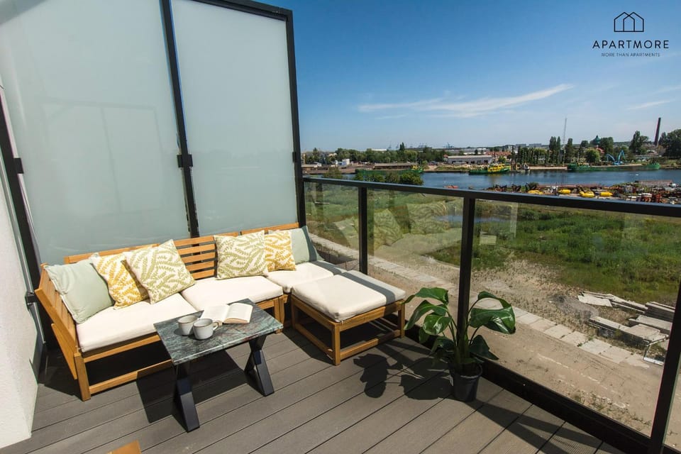 Day, Natural landscape, View (from property/room), Balcony/Terrace, Seating area, River view, pet friendly, pet friendly