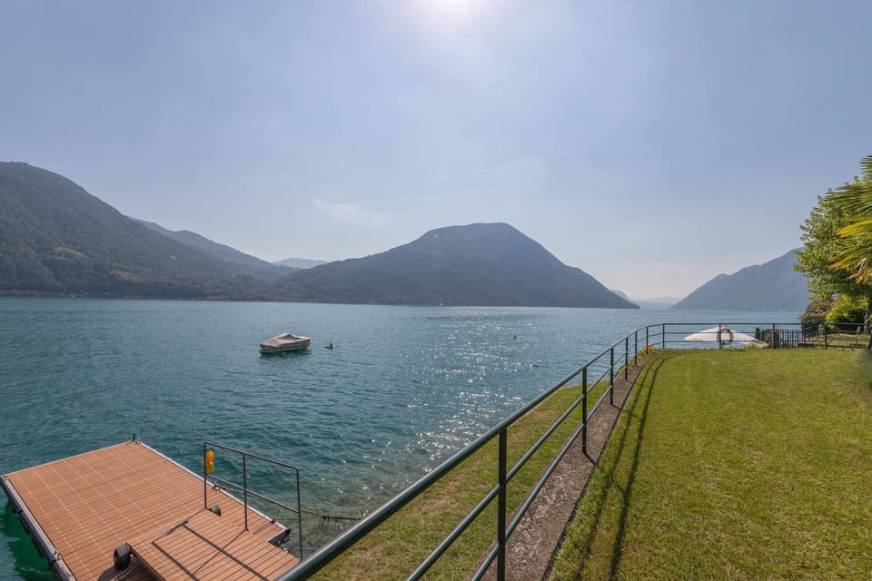 Natural landscape, Lake view, Mountain view