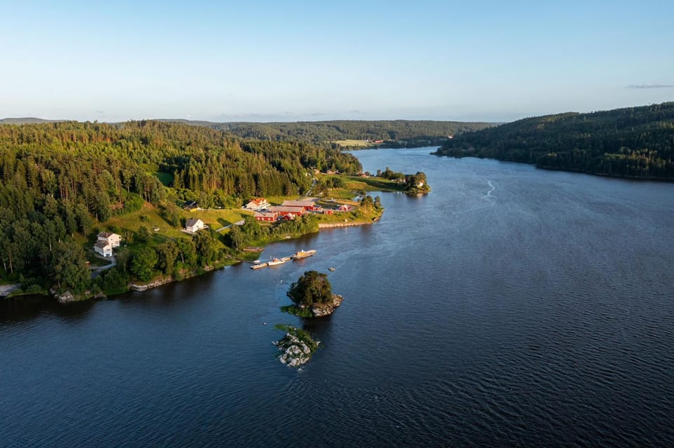 Hyttelåven på Furuholmen Nature lodge in Viken, Norway