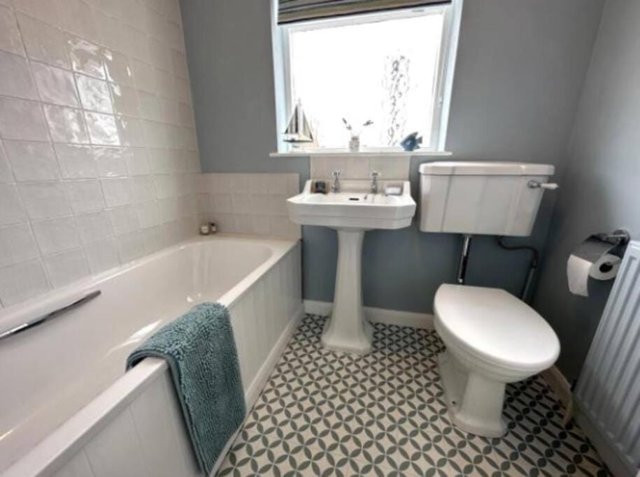 Victorian Townhouse - 12 min walk to the Beach House in Exmouth