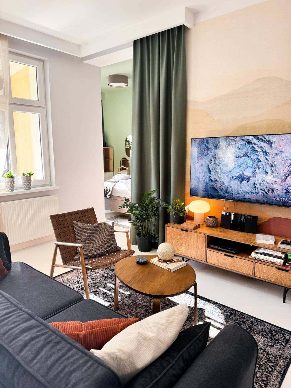 TV and multimedia, Living room, Seating area