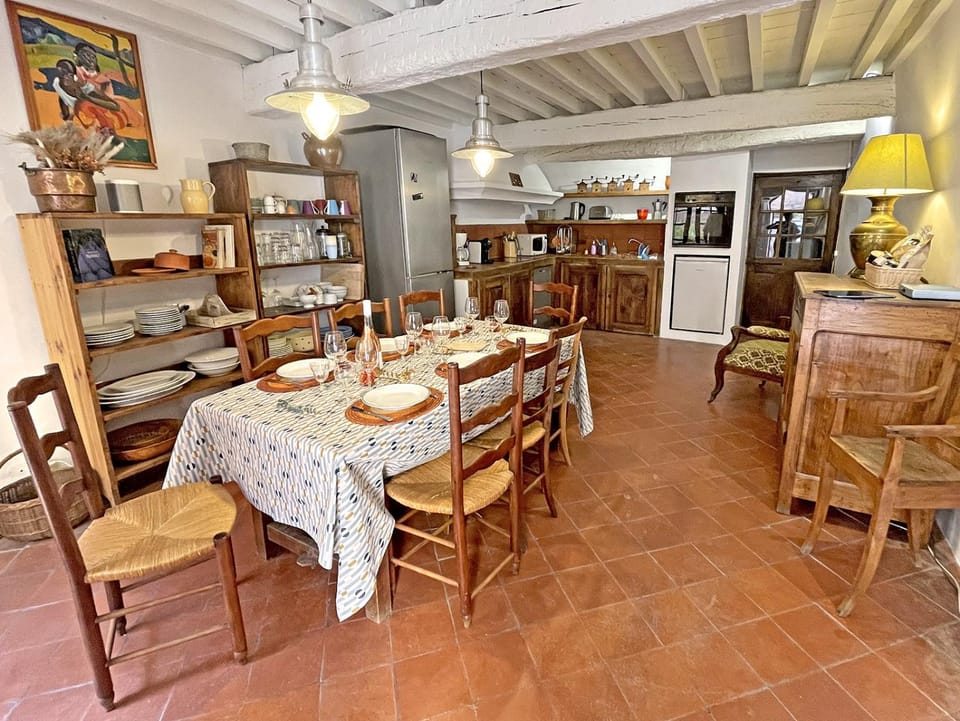 Kitchen or kitchenette, Dining area, Dinner