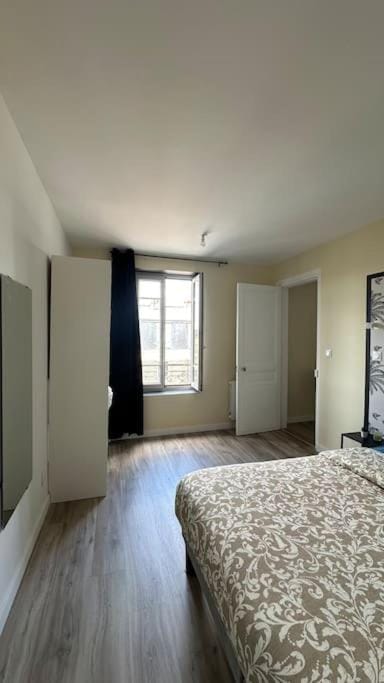Bed, Bedroom, wardrobe