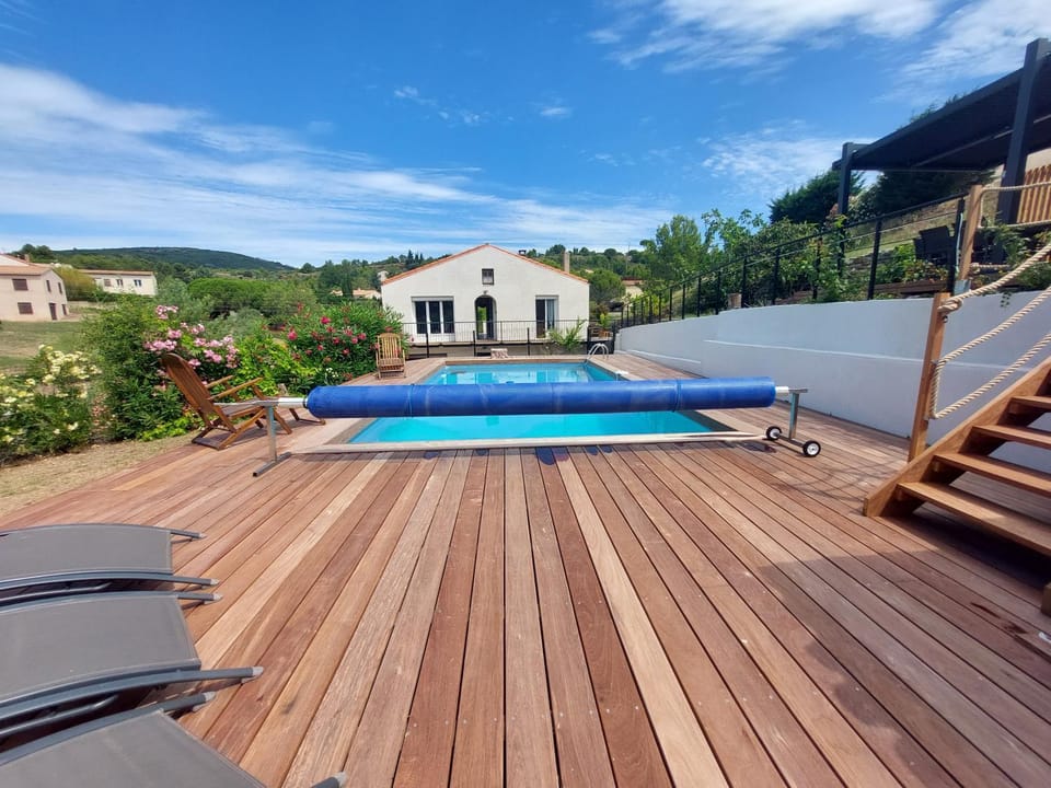 Villa au calme, tout confort clim piscine wifi 7 personnes Villa in Occitanie
