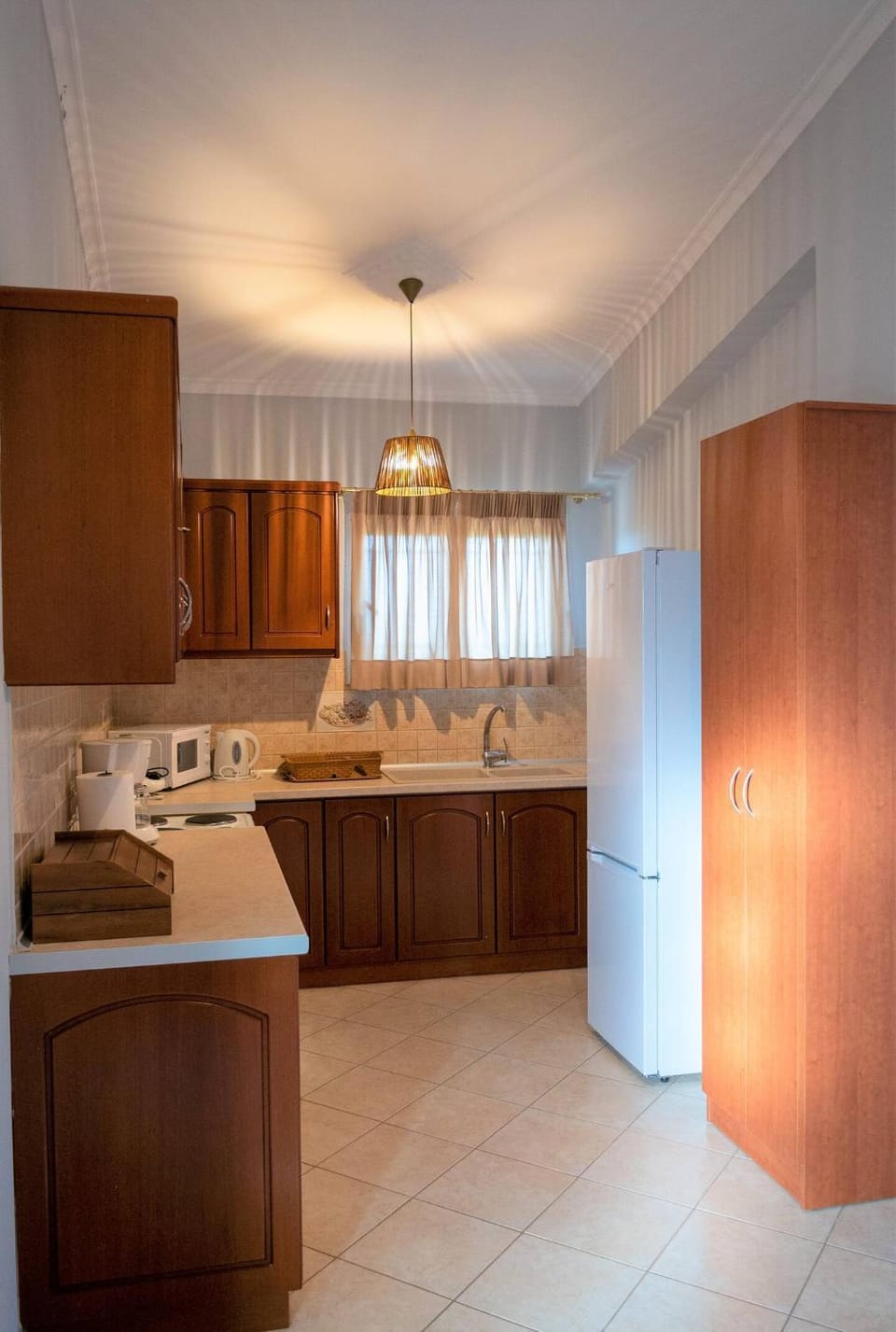 Kitchen or kitchenette, pet friendly, stove