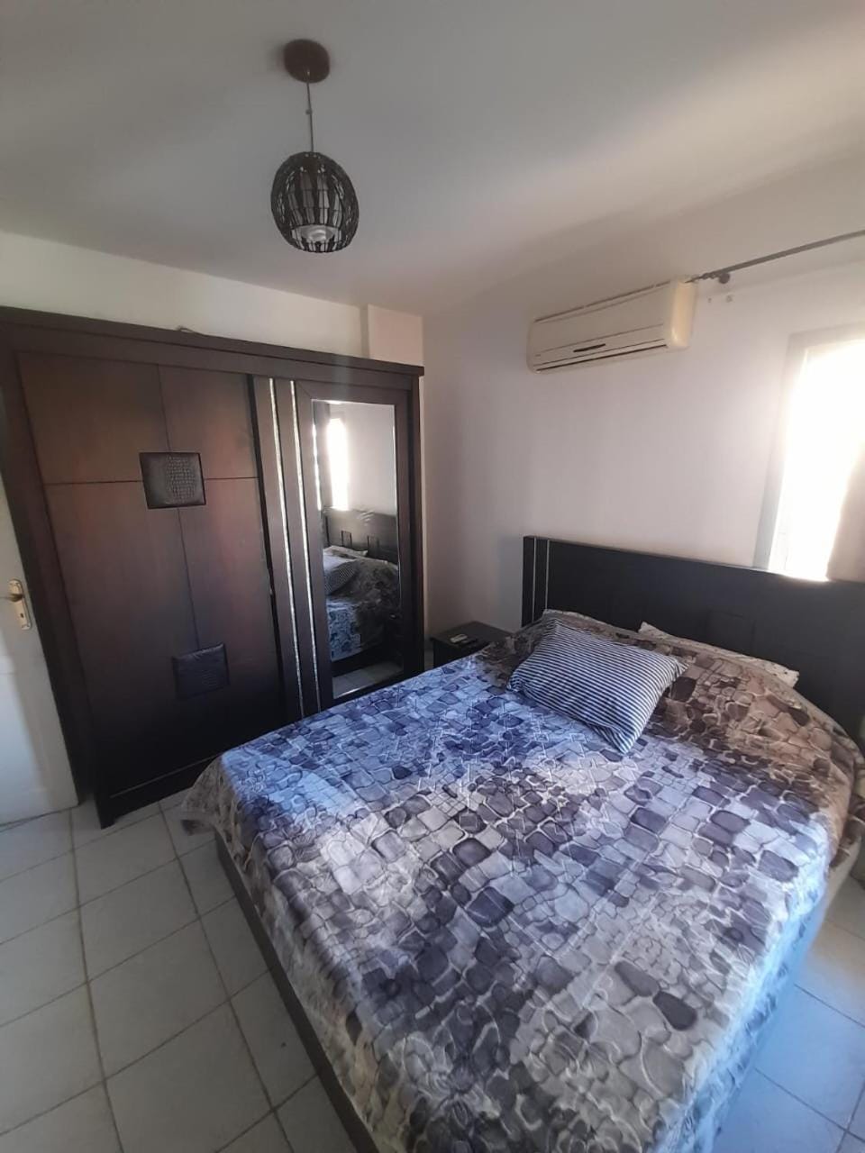 Bed, Photo of the whole room, Bedroom, air conditioner