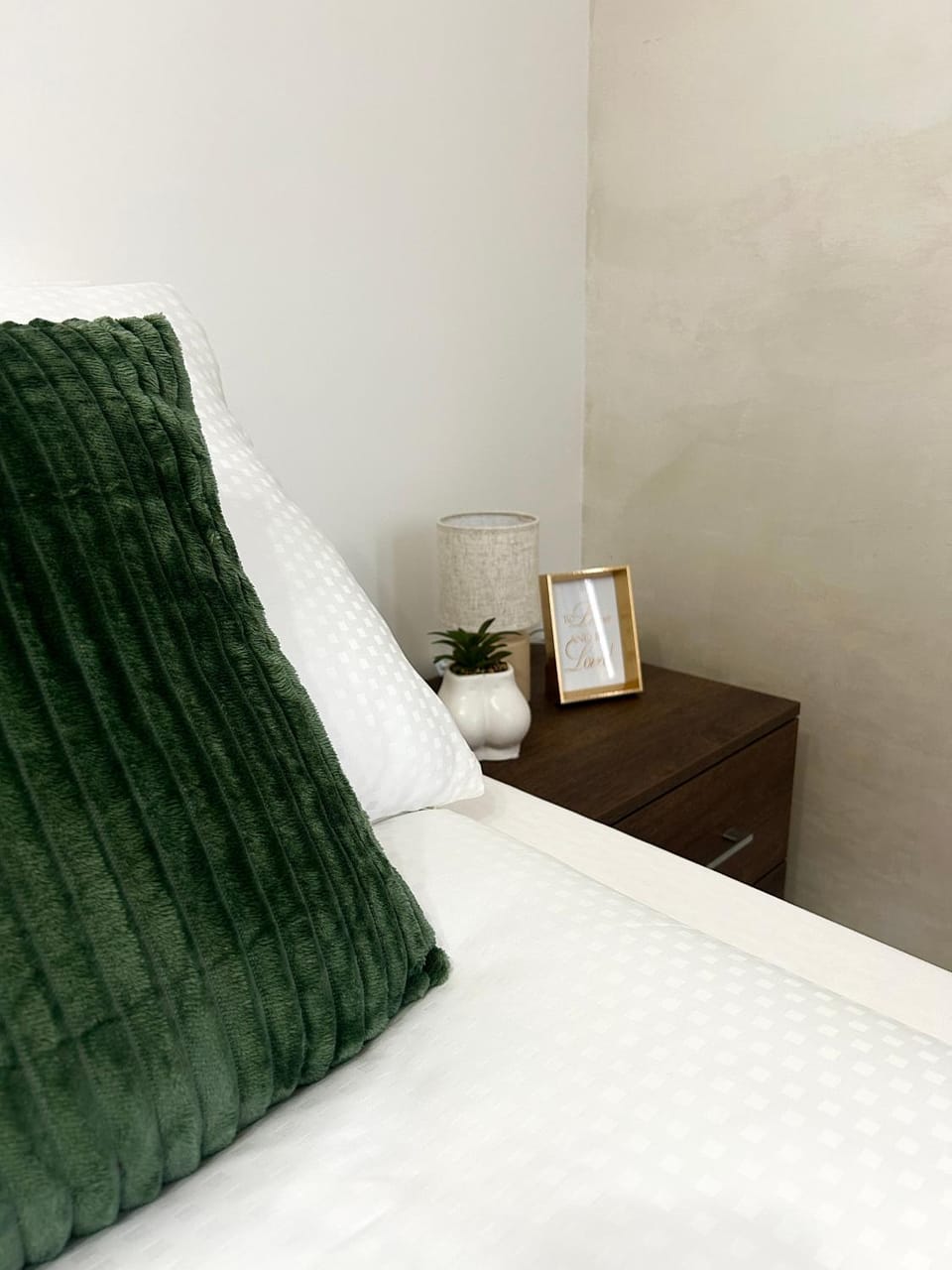 Bed, Decorative detail, Bedroom