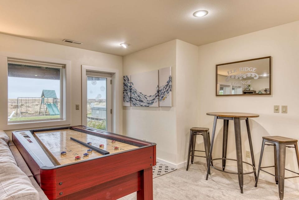 Elk Ridge - Lux oceanfront family retreat House in Gearhart