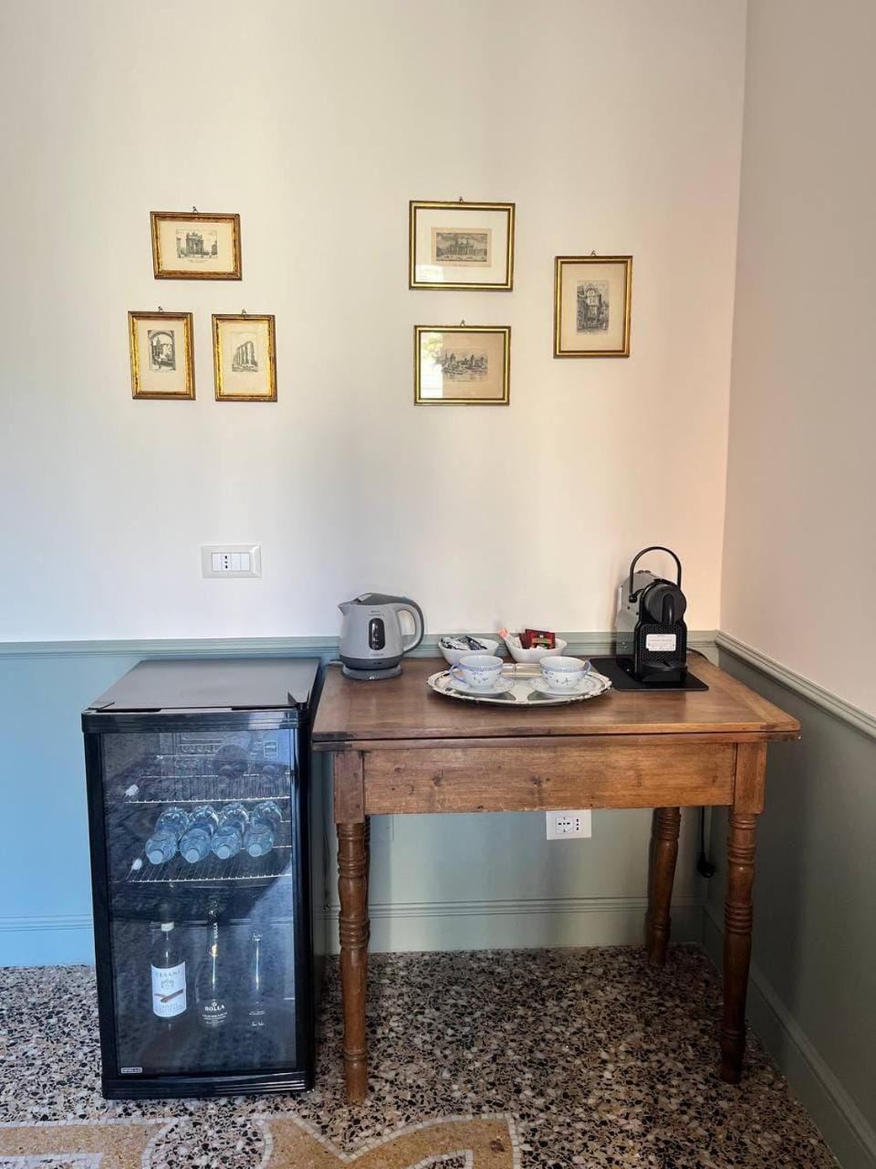 Coffee/tea facilities