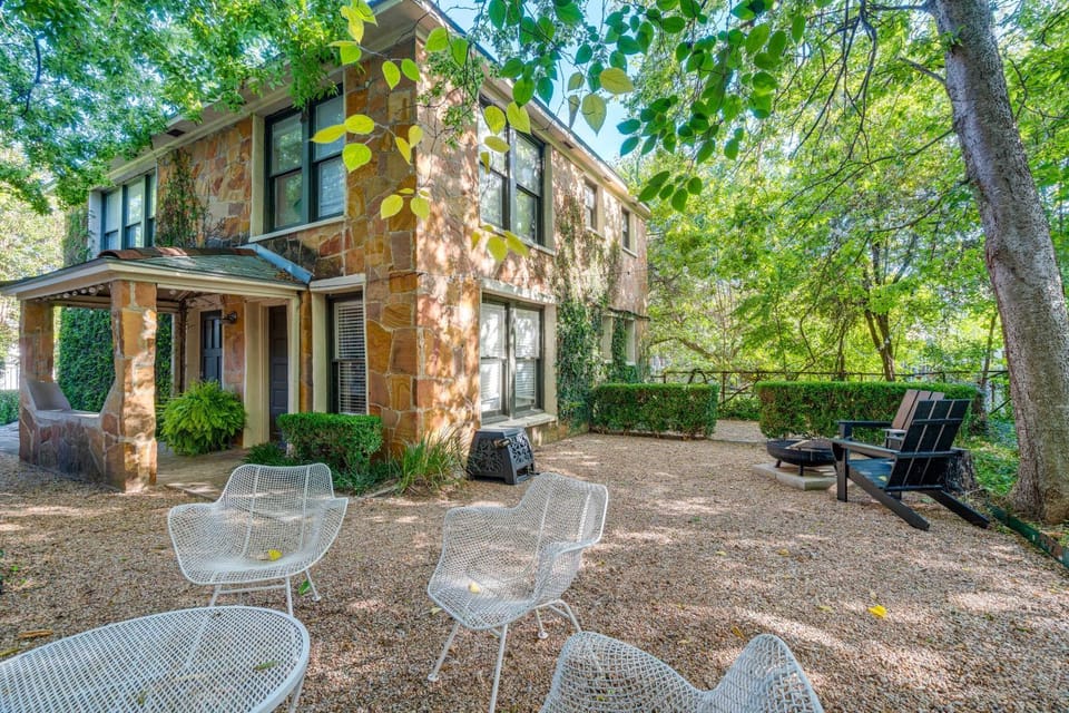 4 Mi to Dtwn Pet-Friendly Austin Studio Apartment in Zilker
