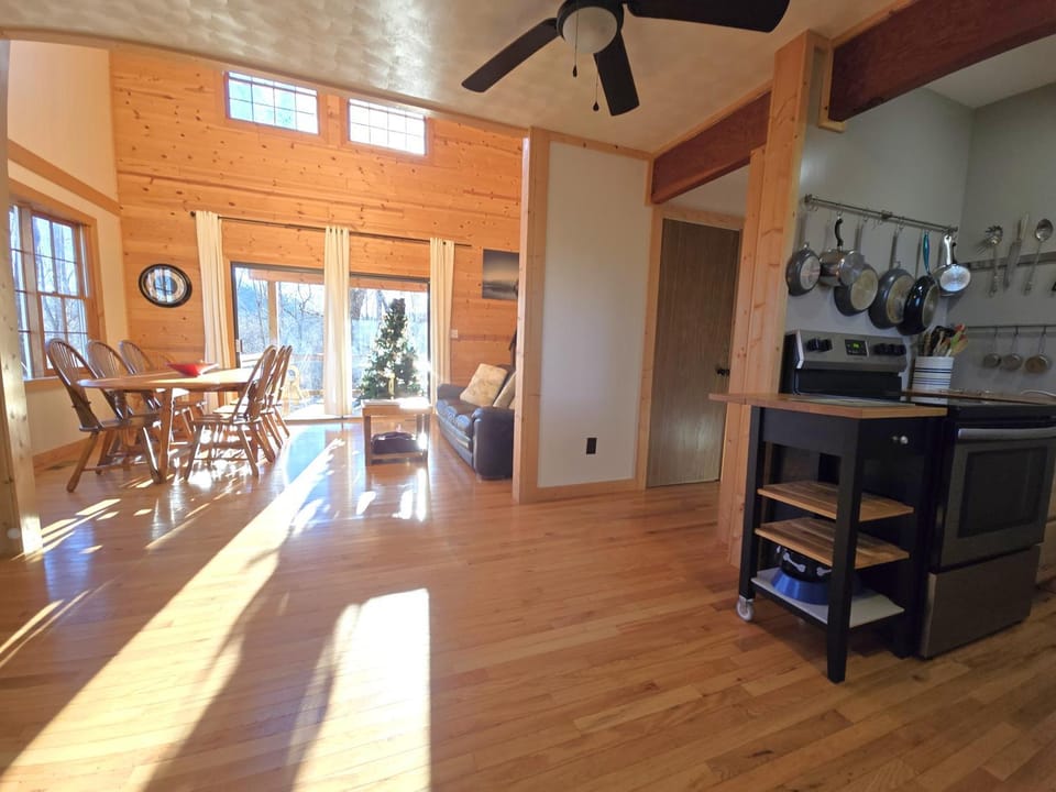 View (from property/room), Kitchen or kitchenette, Living room, Seating area, Dining area