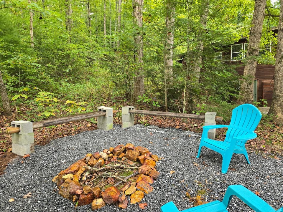 Patio, Natural landscape, Seating area, fireplace
