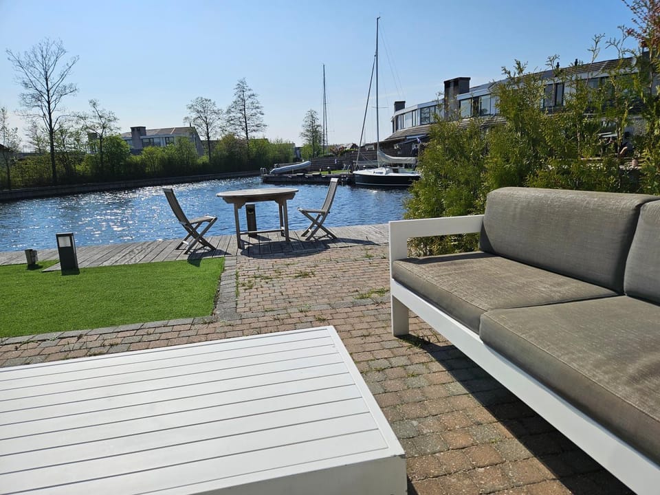 Garden view, Lake view