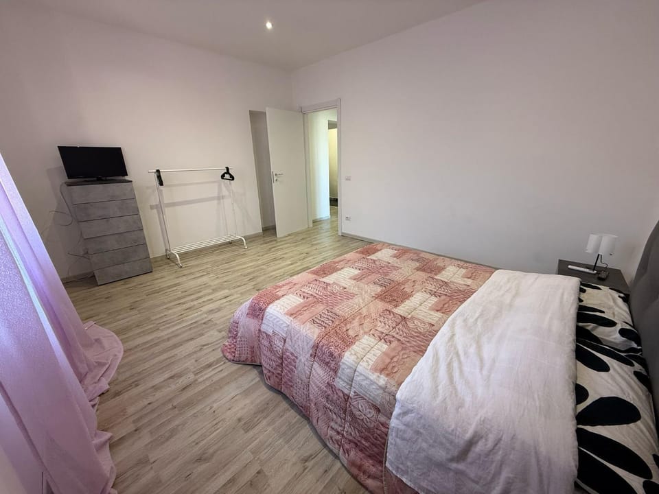 Elizabeth's home Apartment in Rome