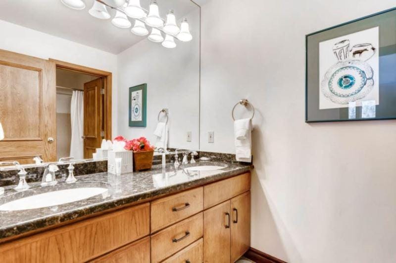 Highlands Slopeside 509 by East West Hospitality Apartment in Beaver Creek