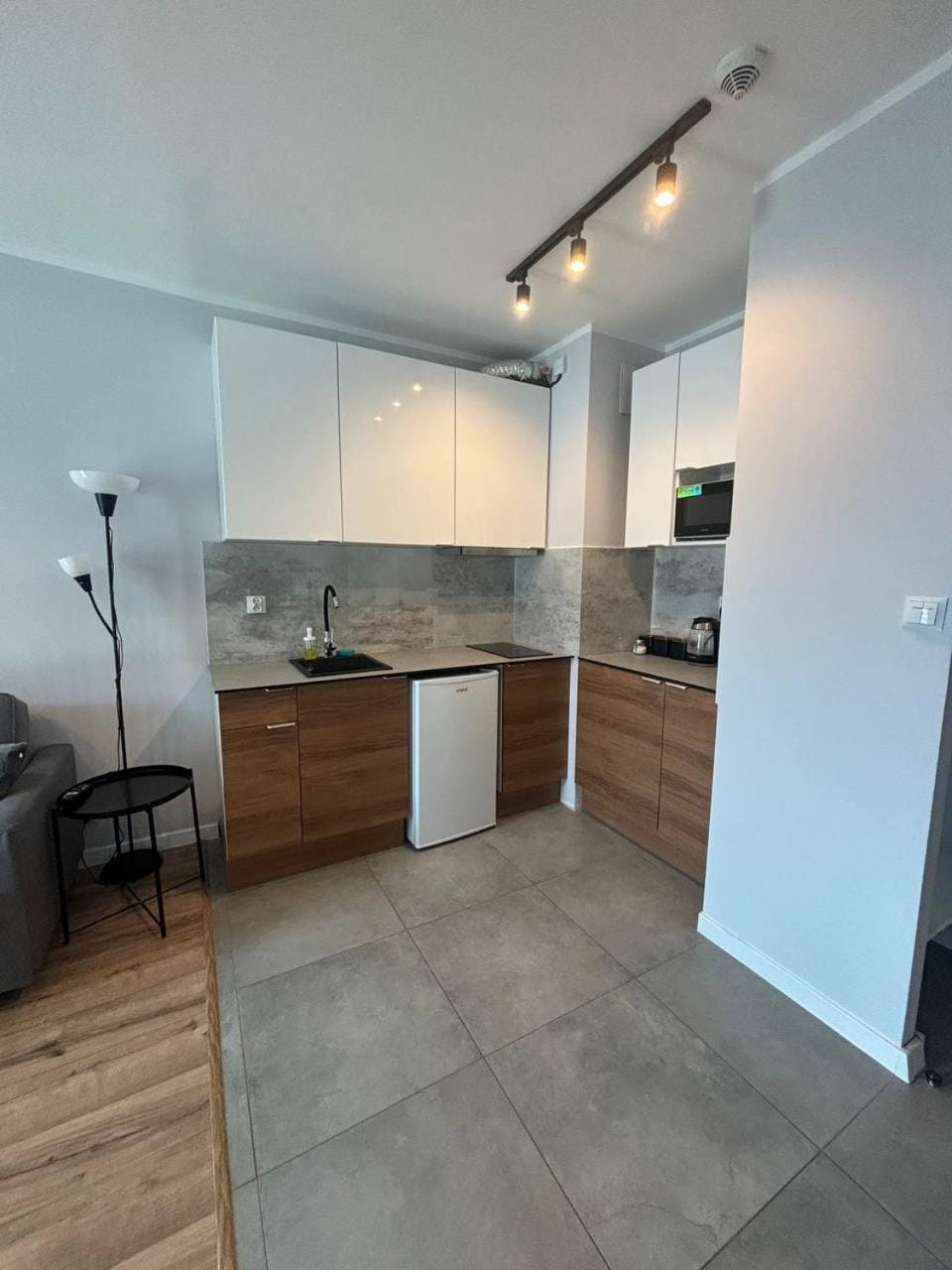 Escape Apart A44 Apartment in Warsaw