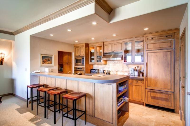Highlands Slopeside 505 by East West Hospitality Apartment in Beaver Creek
