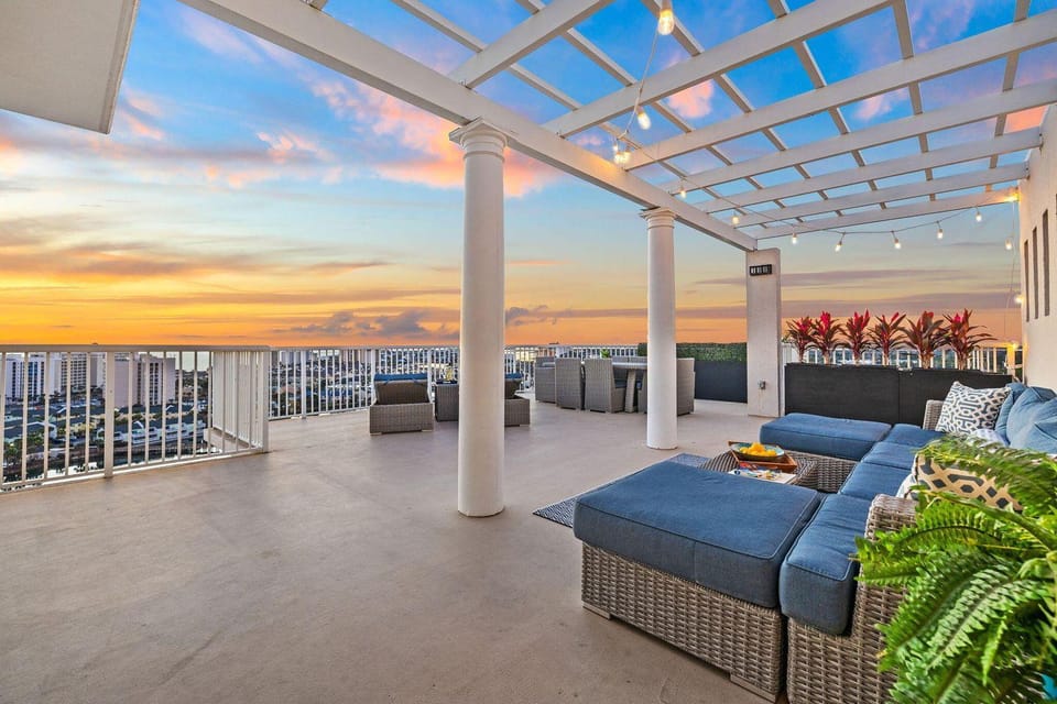 Terrace at Pelican Beach Penthouse House in Destin