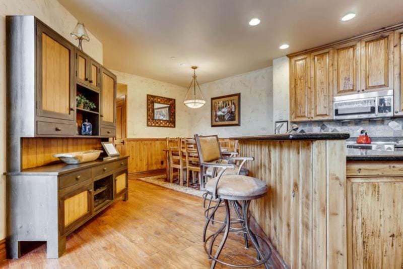Highlands Westview 303 by East West Hospitality Apartment in Beaver Creek