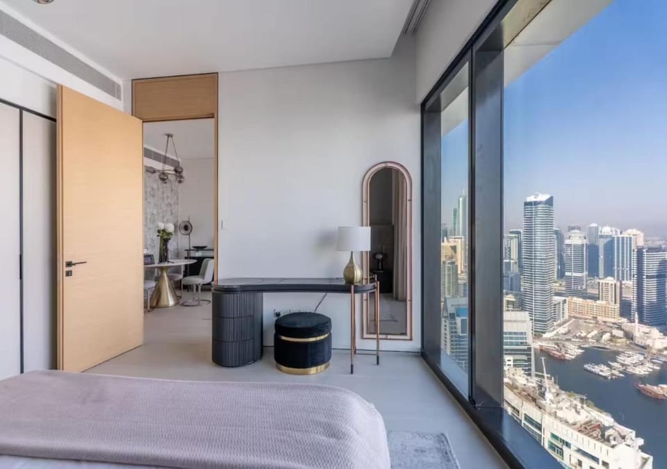 Bed, Day, Natural landscape, Bedroom, City view