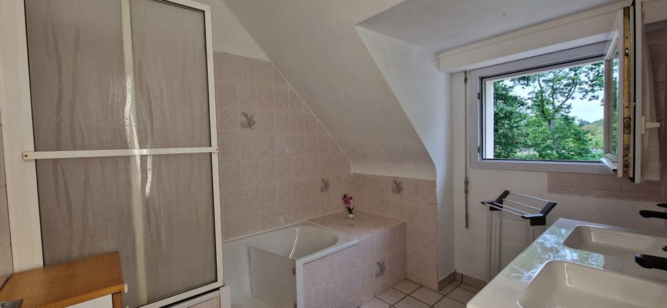 Jolie maison au calme à 10mn du port et centre de Vannes à pieds House in Séné