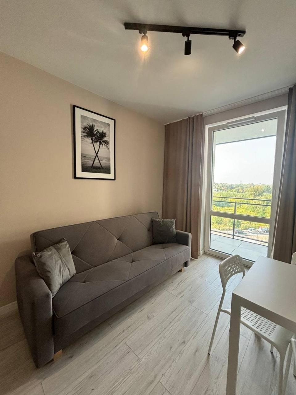 Sunrise Apart A140 Apartment in Warsaw