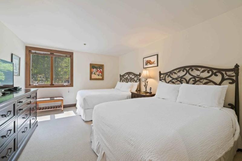 Kiva 123 by East West Hospitality Apartment in Beaver Creek