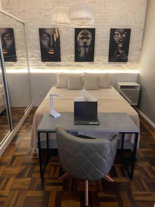 103 Para quem procura mobilidade e aconchego em Porto Alegre! Apartment in Porto Alegre