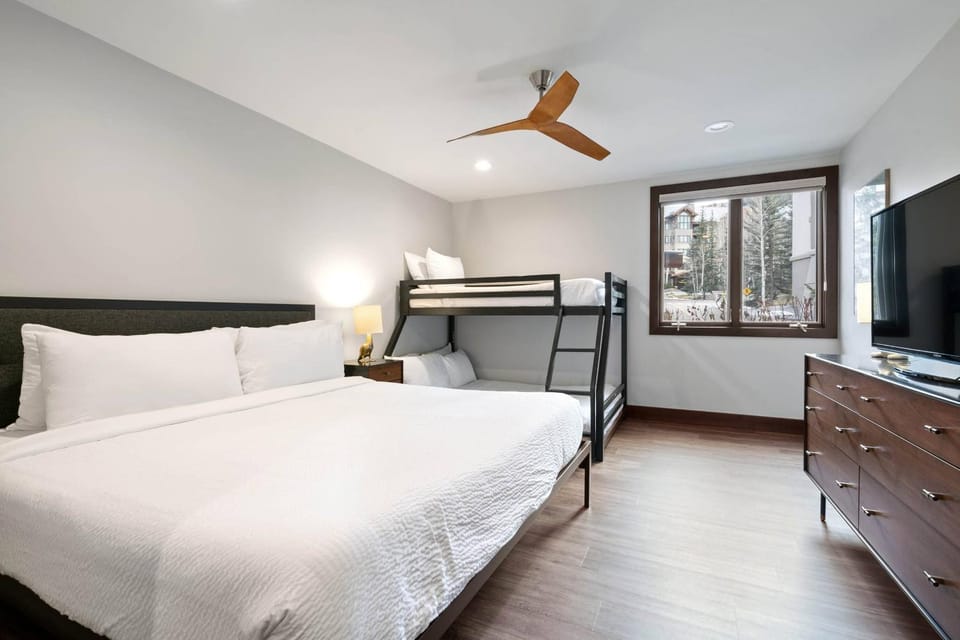 Kiva 125 by East West Hospitality Apartment in Beaver Creek