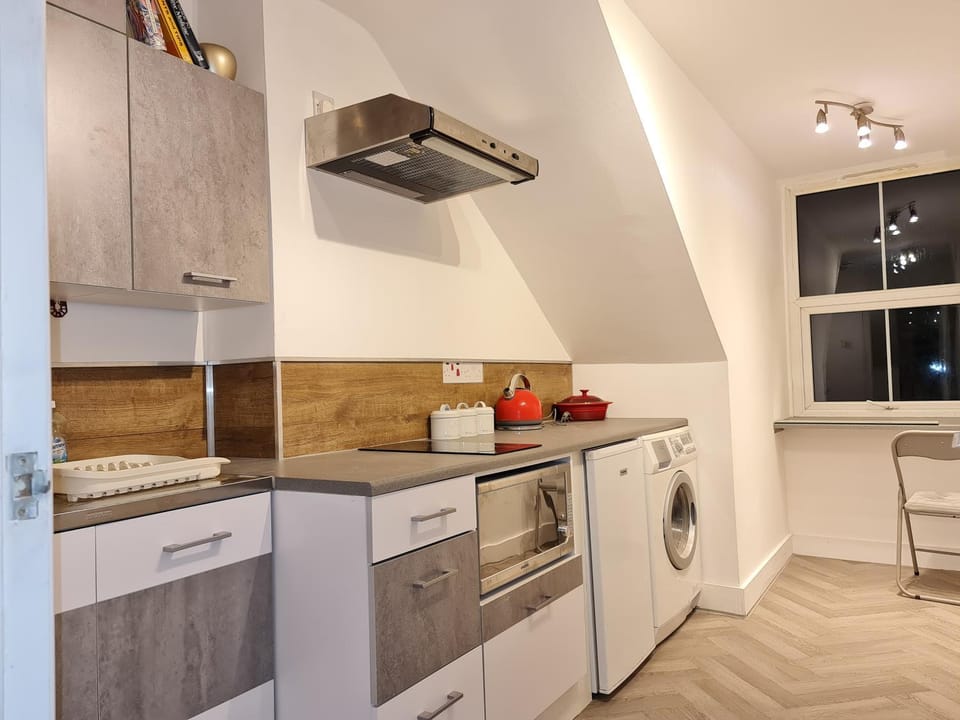 Cosy Studio Apartment in Town Centre Apartment in Ashford