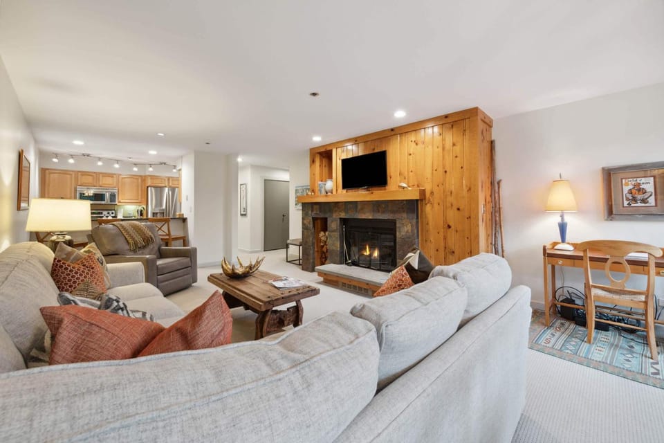 Kiva 329 by East West Hospitality Apartment in Beaver Creek