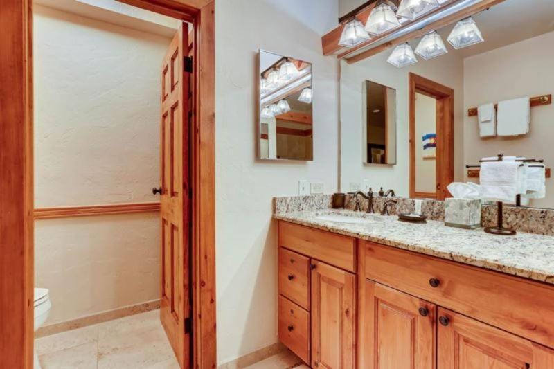 Kiva 234 by East West Hospitality Apartment in Beaver Creek
