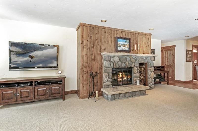 Kiva 335 by East West Hospitality Apartment in Beaver Creek