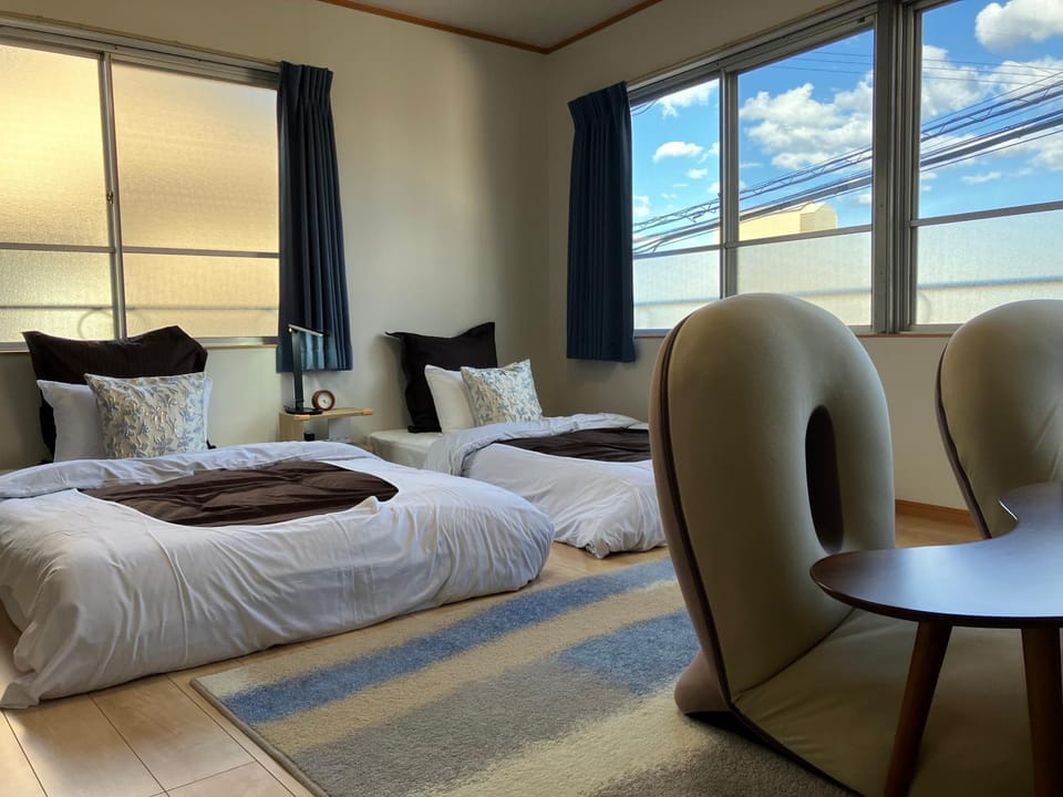 Other, Photo of the whole room, Decorative detail, City view, furniture, internet, air conditioner
