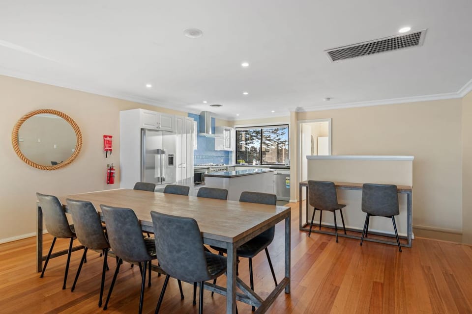 Seaside Haven on Hutton Road House in The Entrance