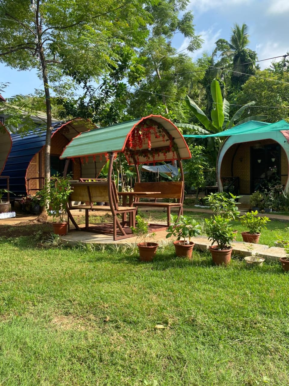 Day, Garden