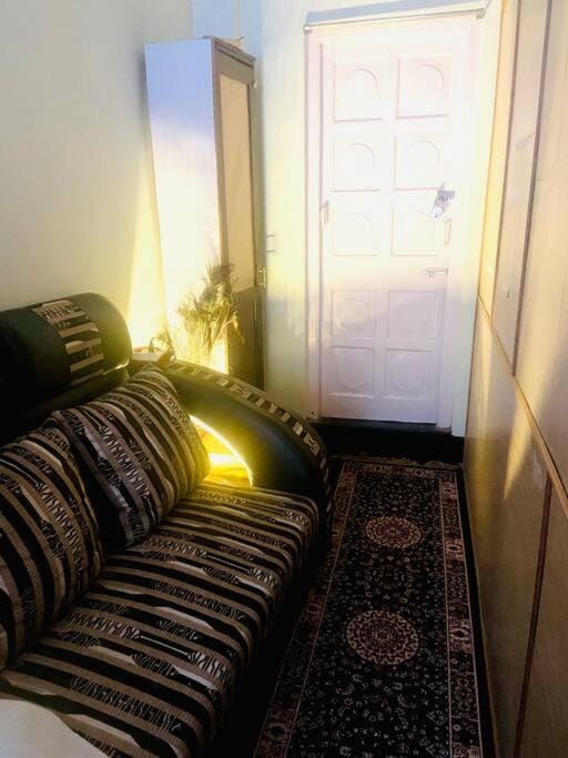 Cozy & Peaceful Urban Space! Apartment in Kolkata