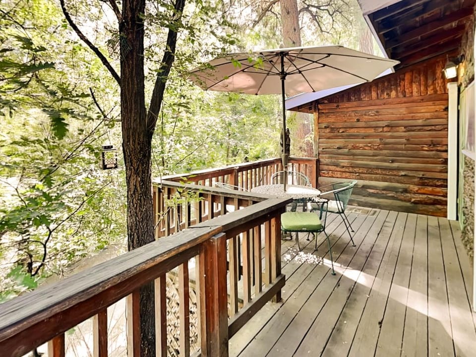 Patio, Natural landscape, Balcony/Terrace, Seating area