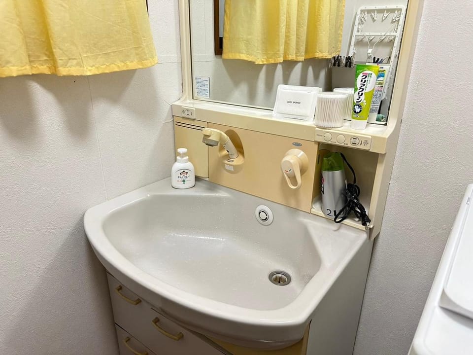 guesthouse 京屋 Bed and Breakfast in Japan