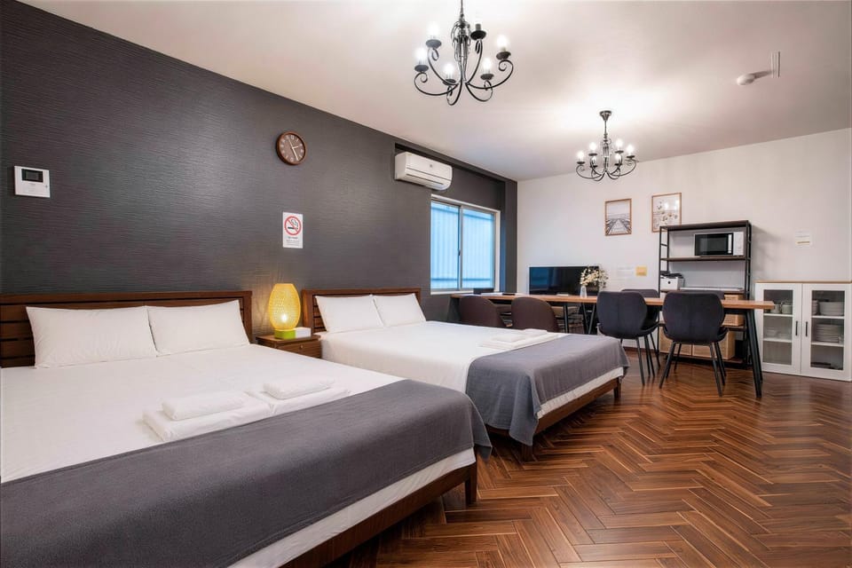 Photo of the whole room, Bedroom