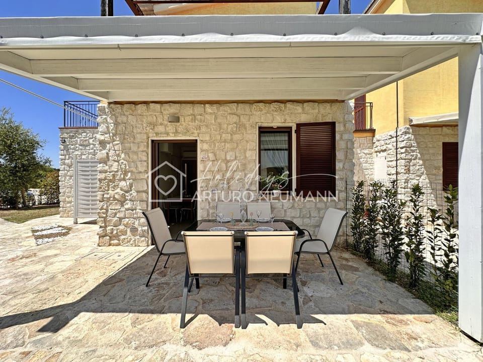 Property building, Patio, Day, View (from property/room), Dining area