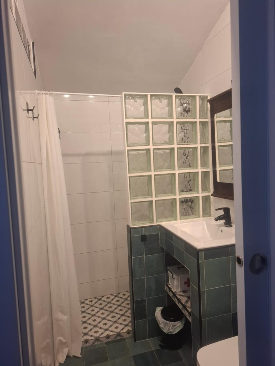 La madrileña 2 Bed and Breakfast in Andalusia