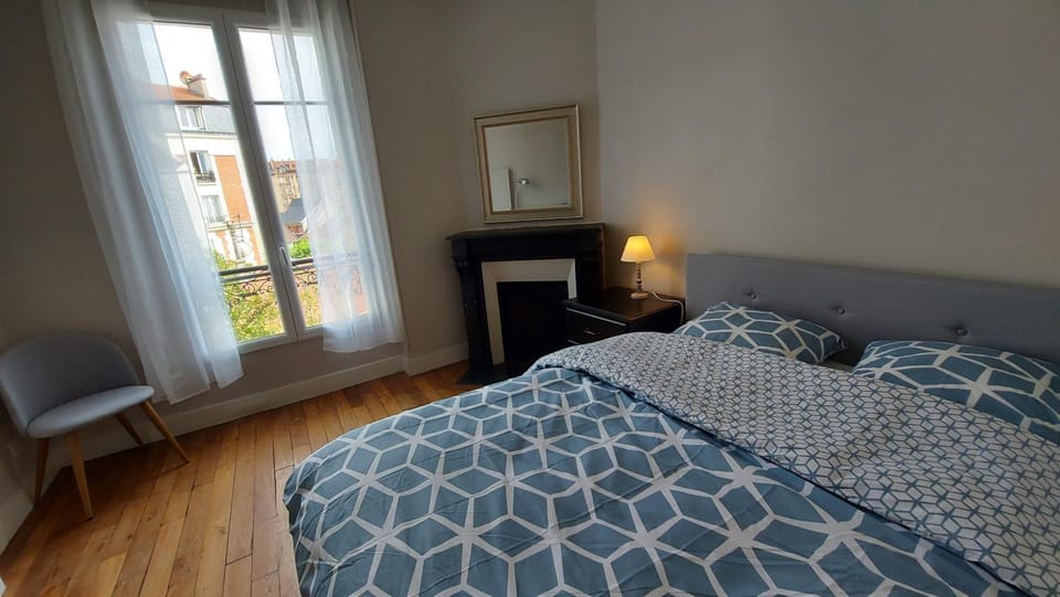 La garenne colombes Apartment in Courbevoie