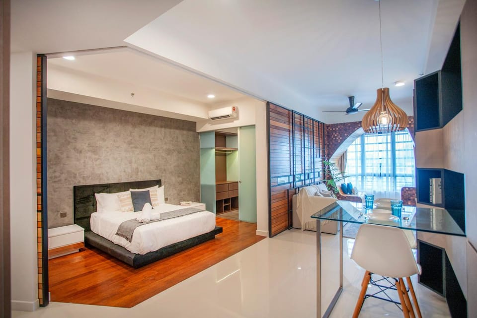 Bed, TV and multimedia, Living room, Bedroom