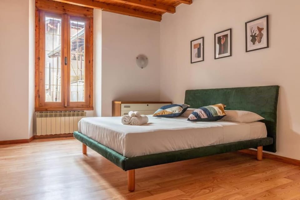 Historic City and 3 Bedrooms - Centre Lake Apartment Apartment in Province of Brescia