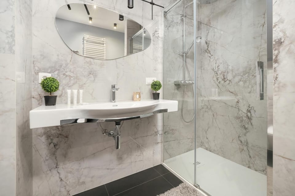 Shower, Bathroom